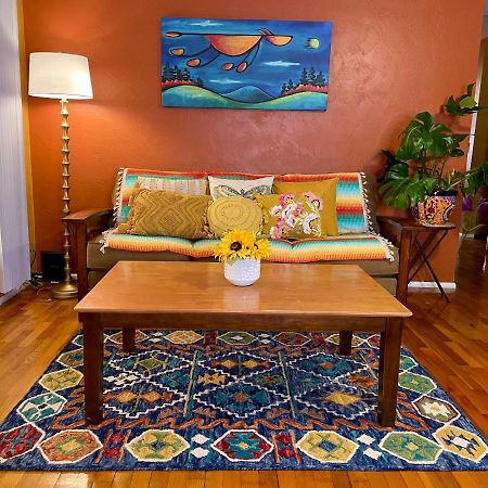 Colorful 50'S Ranch In The Heart Of Eugene Villa Екстериор снимка
