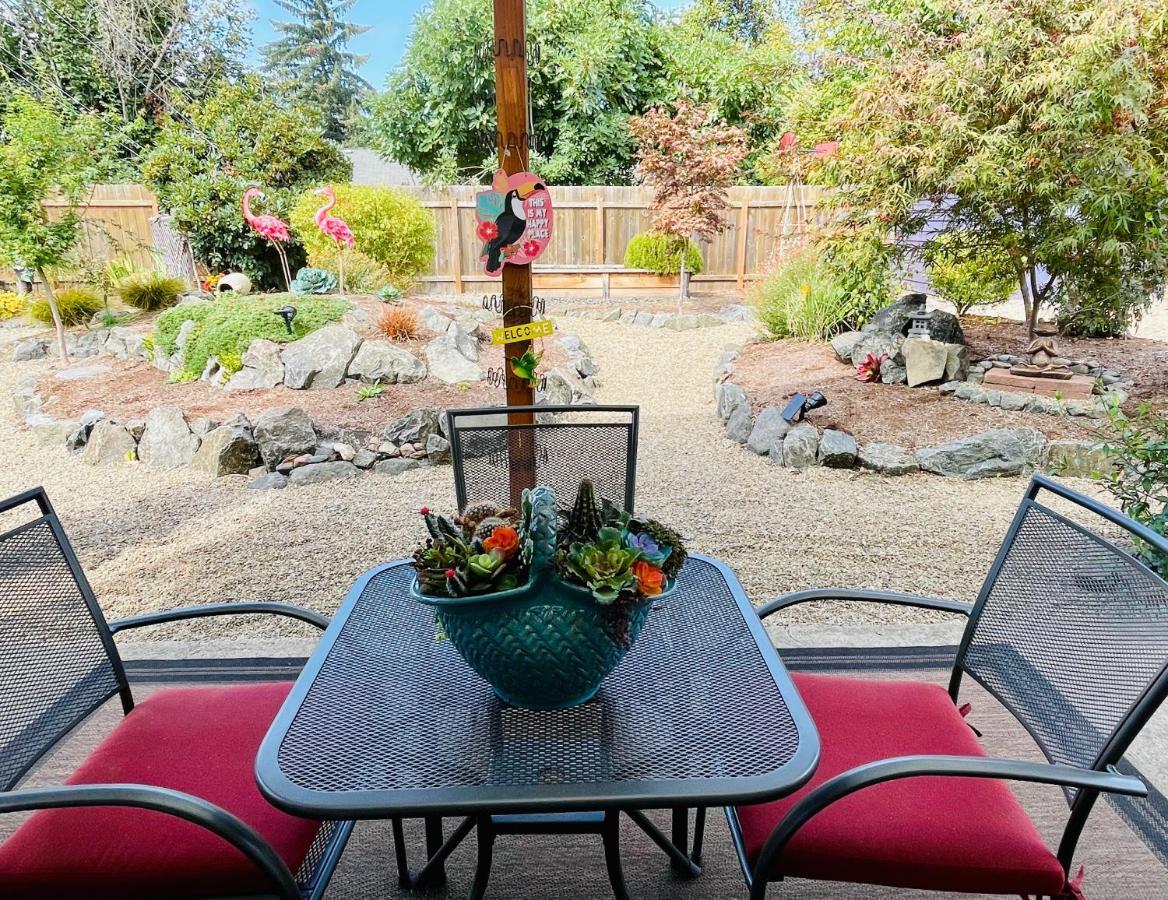 Colorful 50'S Ranch In The Heart Of Eugene Villa Екстериор снимка